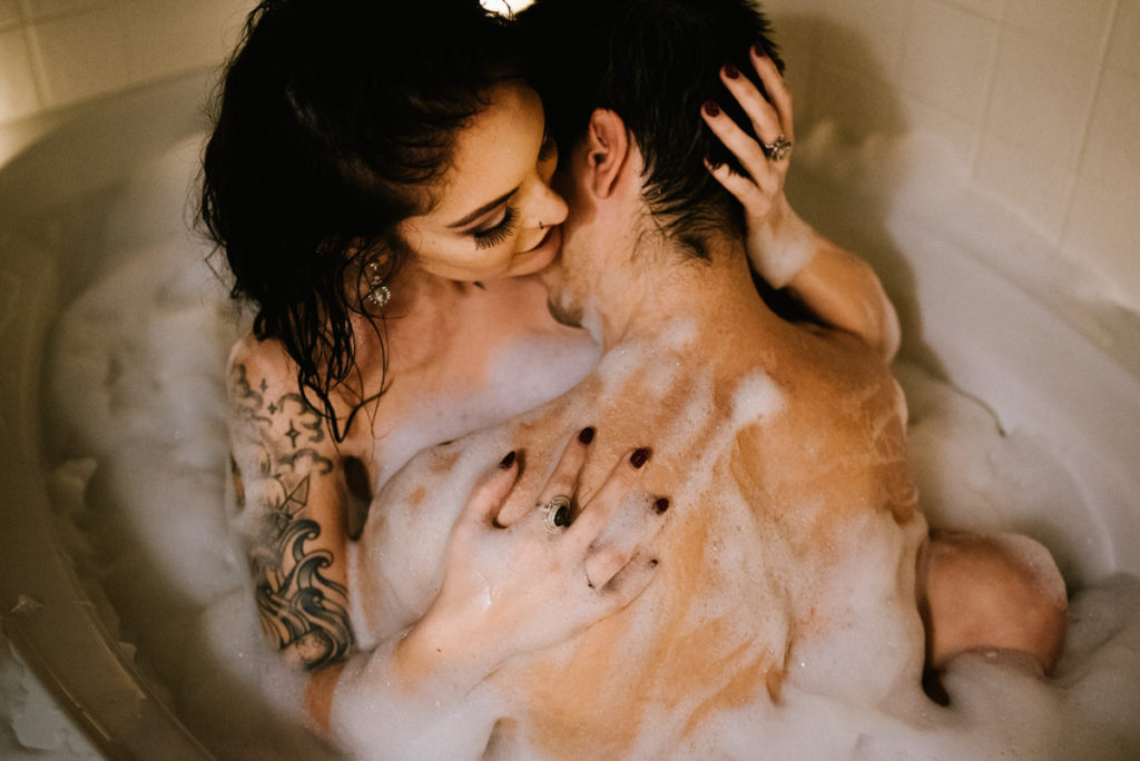 Sexy Bubble Bath Couples Boudoir Session