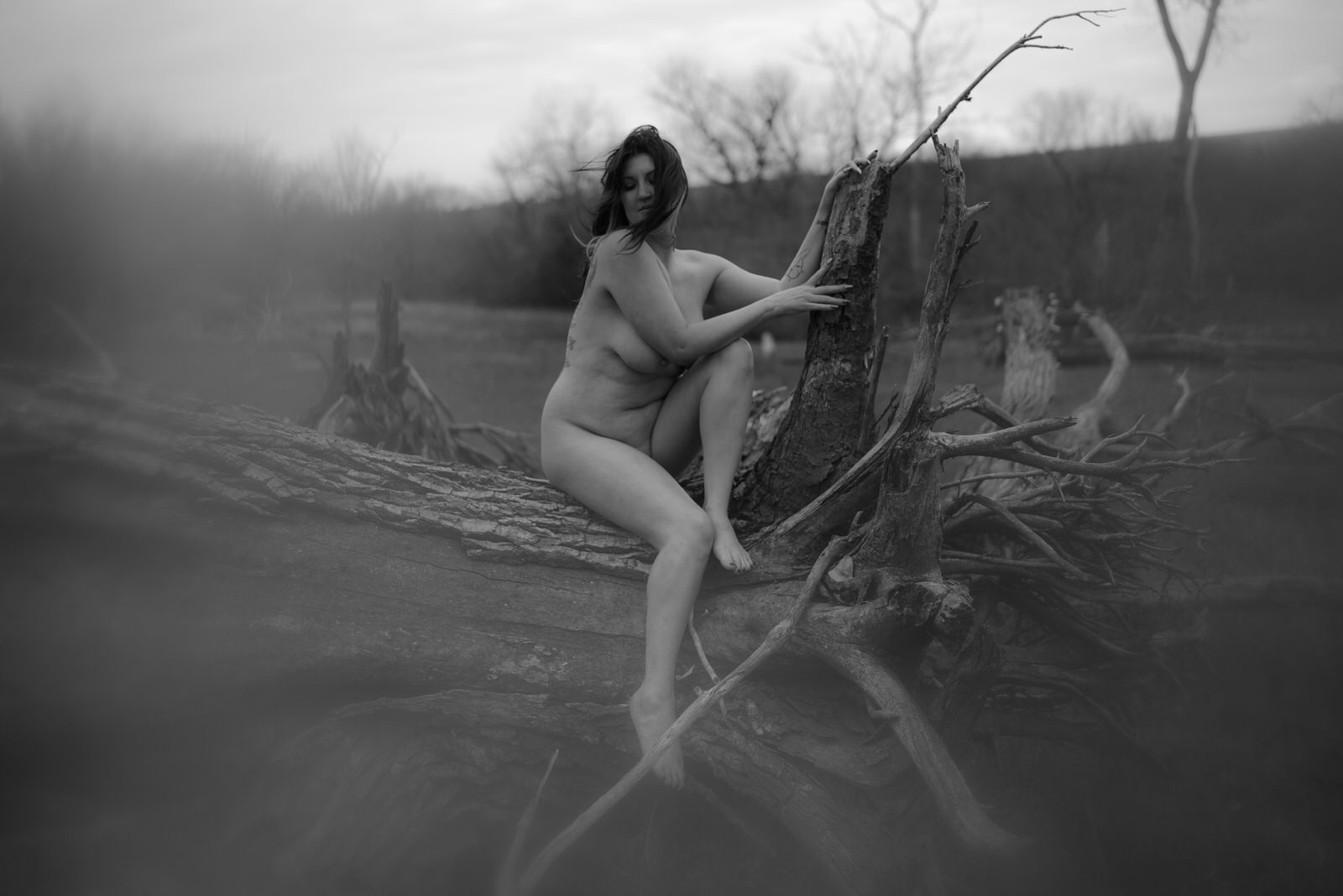 artistic nude photographer