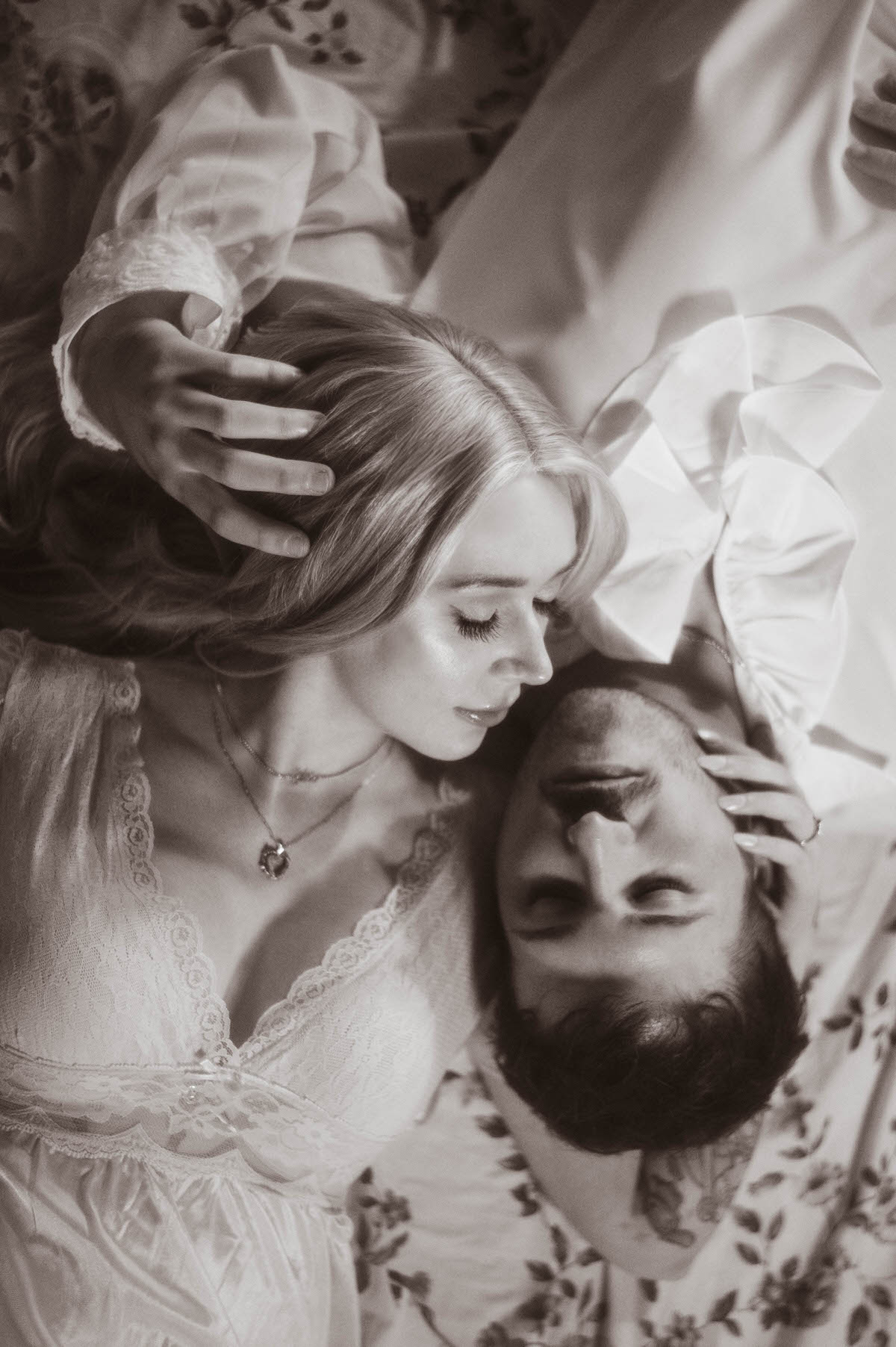 A black and white fine art engagement portrait of a romantic couple in Dallas, TX.